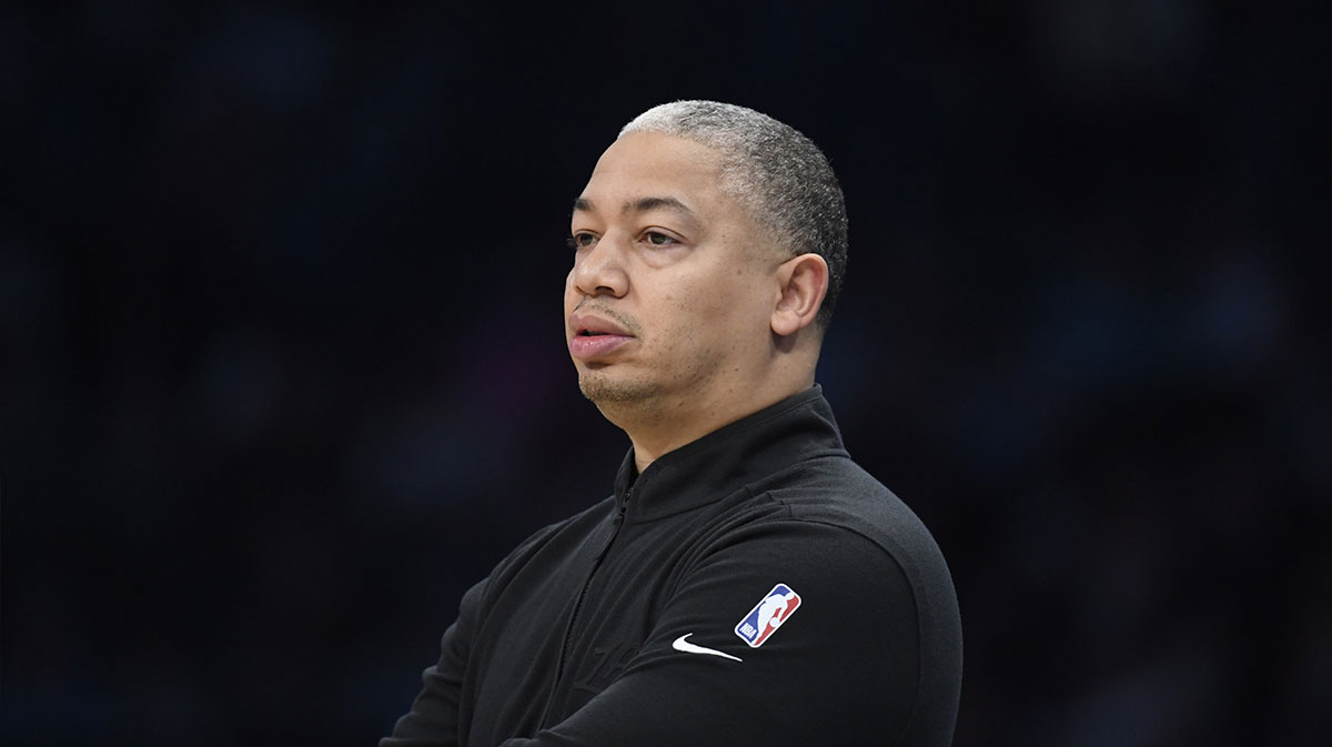 Los Angeles Clippers head coach Tyronn Lue looks on during the first half against the Charlotte Hornets at the Spectrum Center.