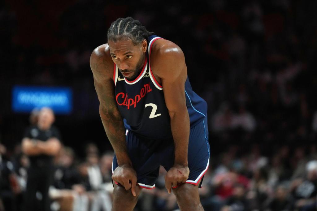Clippers have a slew of future Hall of Famers, and a slew of problems – Daily News