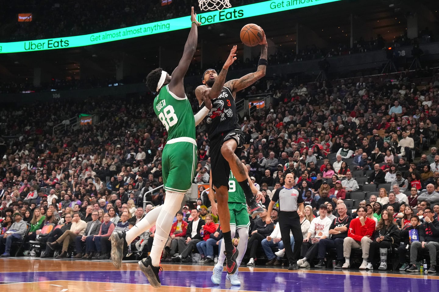 Celtics run win streak to five against Raptors