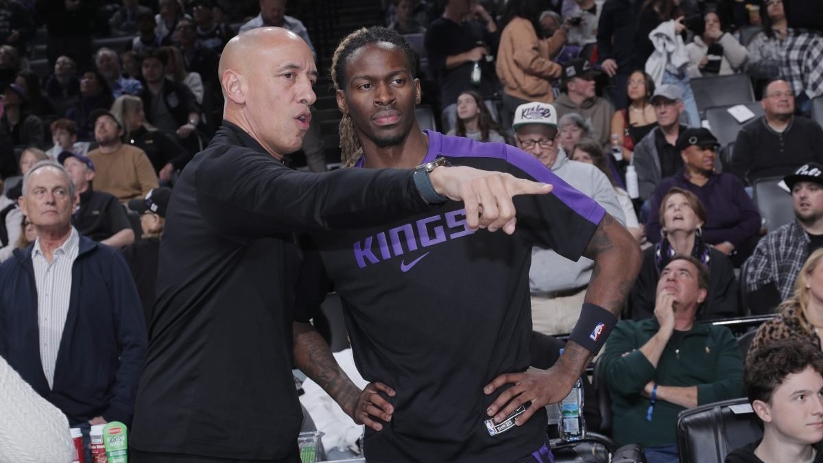 GM Scott Perry clarifies Kings’ stance on guard Keon Ellis – NBC Sports Bay Area & California