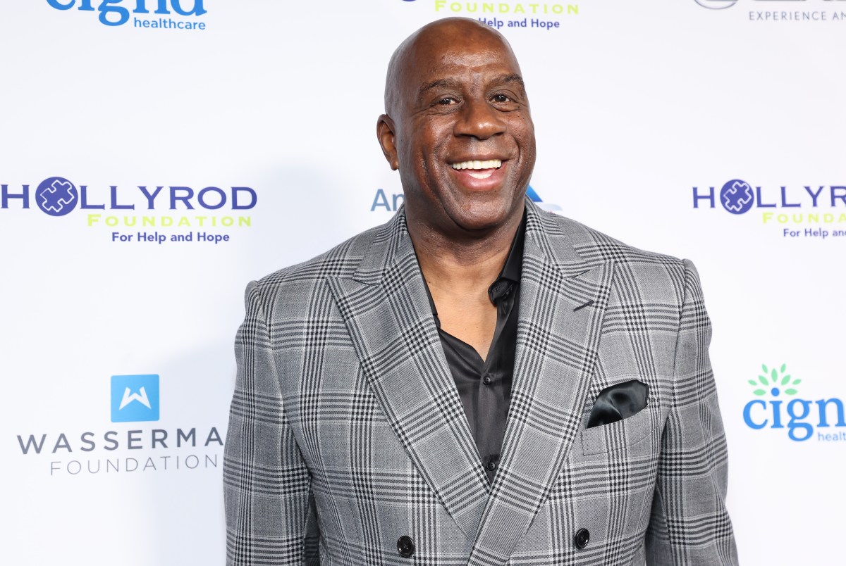 Lakers Icon Magic Johnson Shows Love to MSU Basketball