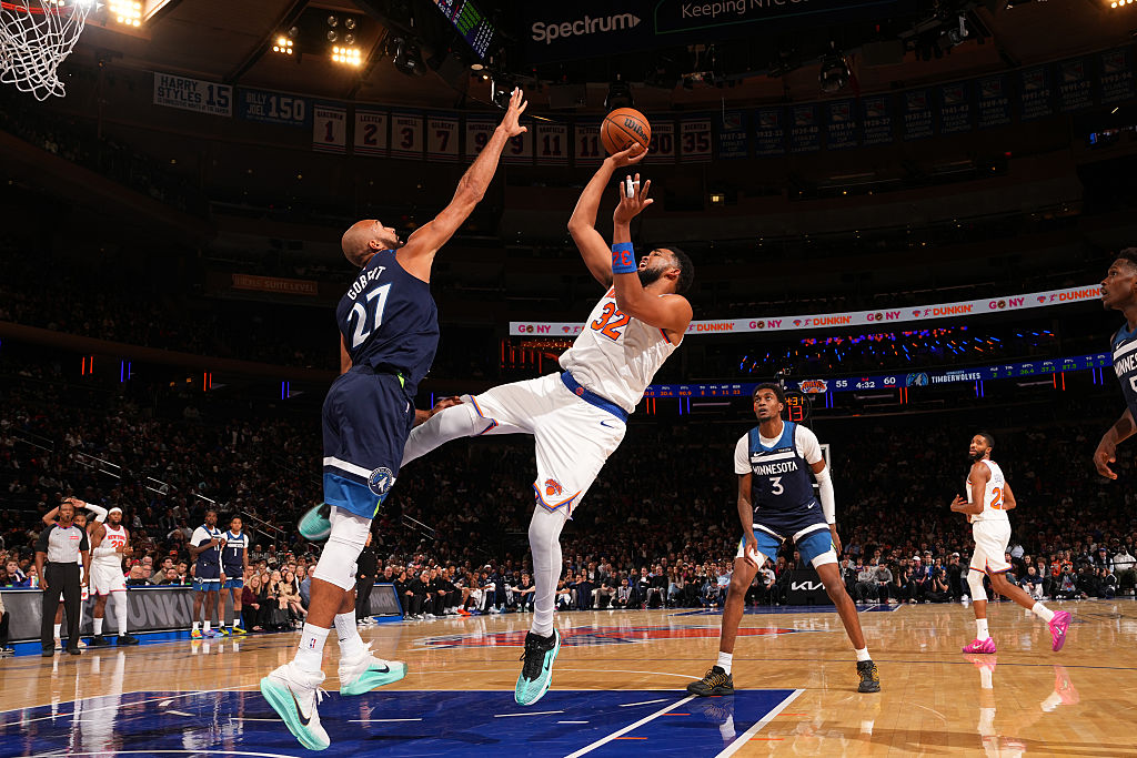 NEW YORK, NY - OCTOBER 9: Karl-Anthony Towns #32 of the New York Knicks shoots the ball during the game against the Minnesota Timberwolves during an NBA Preseason game on October 9, 2025 at Madison Square Garden in New York City, New York. NOTE TO USER: User expressly acknowledges and agrees that, by downloading and or using this photograph, User is consenting to the terms and conditions of the Getty Images License Agreement. Mandatory Copyright Notice: Copyright 2025 NBAE (Photo by Jesse D. Garrabrant/NBAE via Getty Images)
