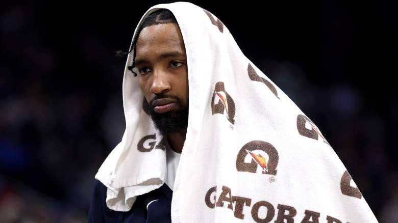 INGLEWOOD, CALIFORNIA - NOVEMBER 04: Derrick Jones Jr. #5 of the Los Angeles Clippers reacts against the Oklahoma City Thunder during the second half at Intuit Dome on November 04, 2025 in Inglewood, California. NOTE TO USER: User expressly acknowledges and agrees that, by downloading and or using this photograph, user is consenting to the terms and conditions of the Getty Images License Agreement. (Photo by Luke Hales/Getty Images)