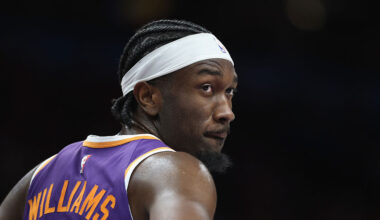 Suns' Mark Williams...