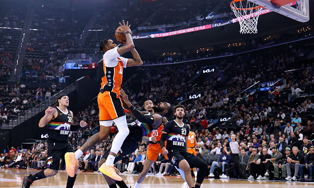 Aaron Gordon offers Cameron Johnson advice on his new pod