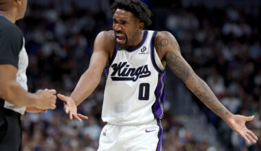 Sacramento Kings fall to 5-16 as struggles continue