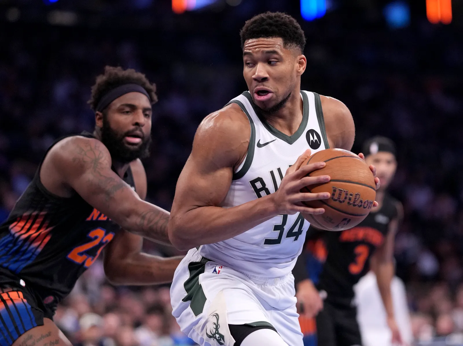Giannis Antetokounmpo, Milwaukee Bucks, New York Knicks