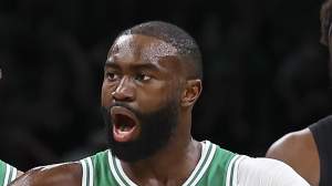 BOSTON, MASSACHUSETTS - DECEMBER 2: Jaylen Brown #7 of the Boston Celtics reacts in the second quarter of a game giants the New York Knicks at TD Garden on December 2, 2025 in Boston, Massachusetts. NOTE TO USER: User expressly acknowledges and agrees that, by downloading and or using this photograph, User is consenting to the terms and conditions of the Getty Images License Agreement. (Photo by Adam Glanzman/Getty Images)