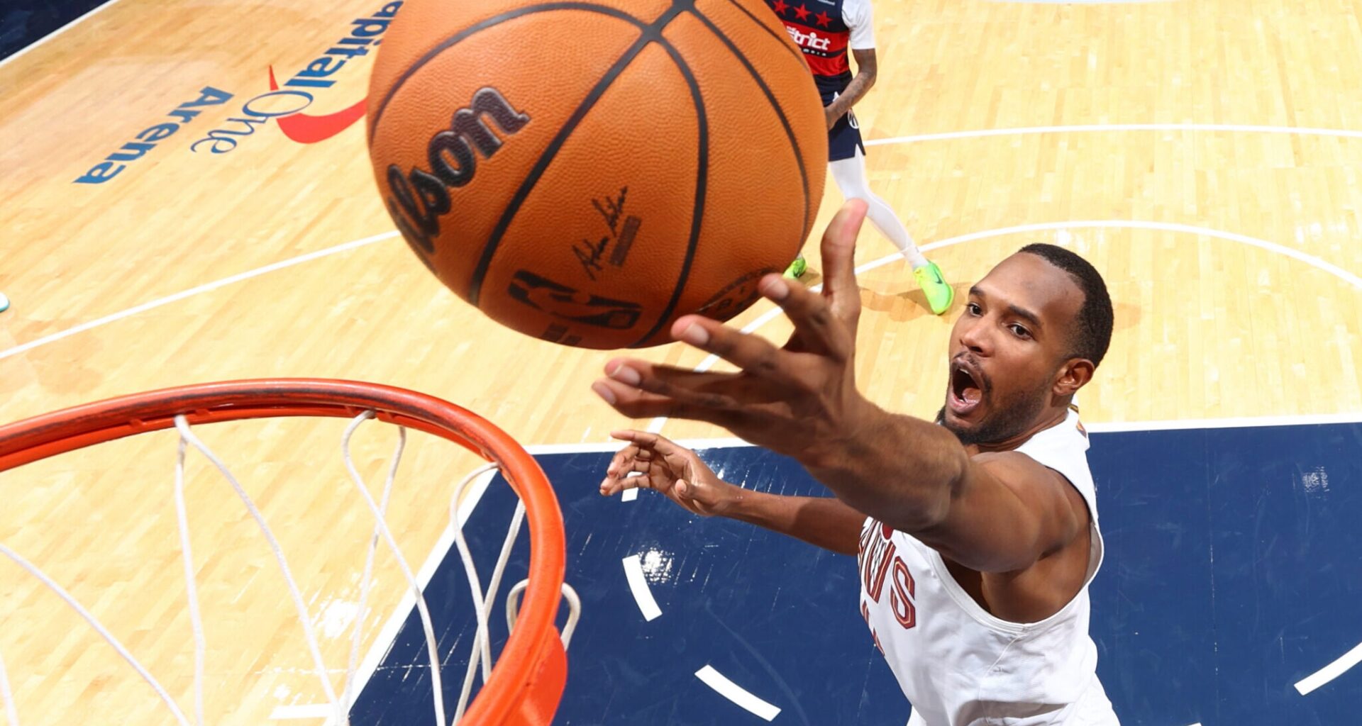 Live Updates: Emirates NBA Cup Semifinals, Knicks vs. Magic, Spurs vs. Thunder