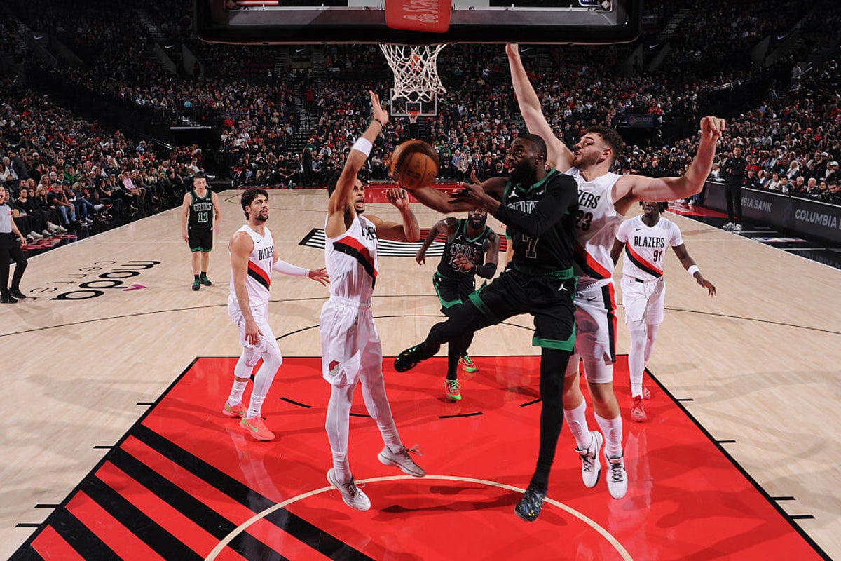 Jaylen Brown matches Larry Bird’s 30-point streak but late turnovers sink Celtics