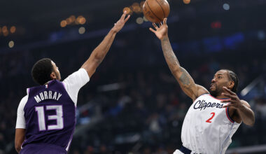 Kings embarassed by Clippers in LA, fall 131-90