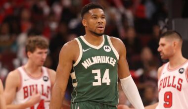 Milwaukee Bucks v Chicago Bulls