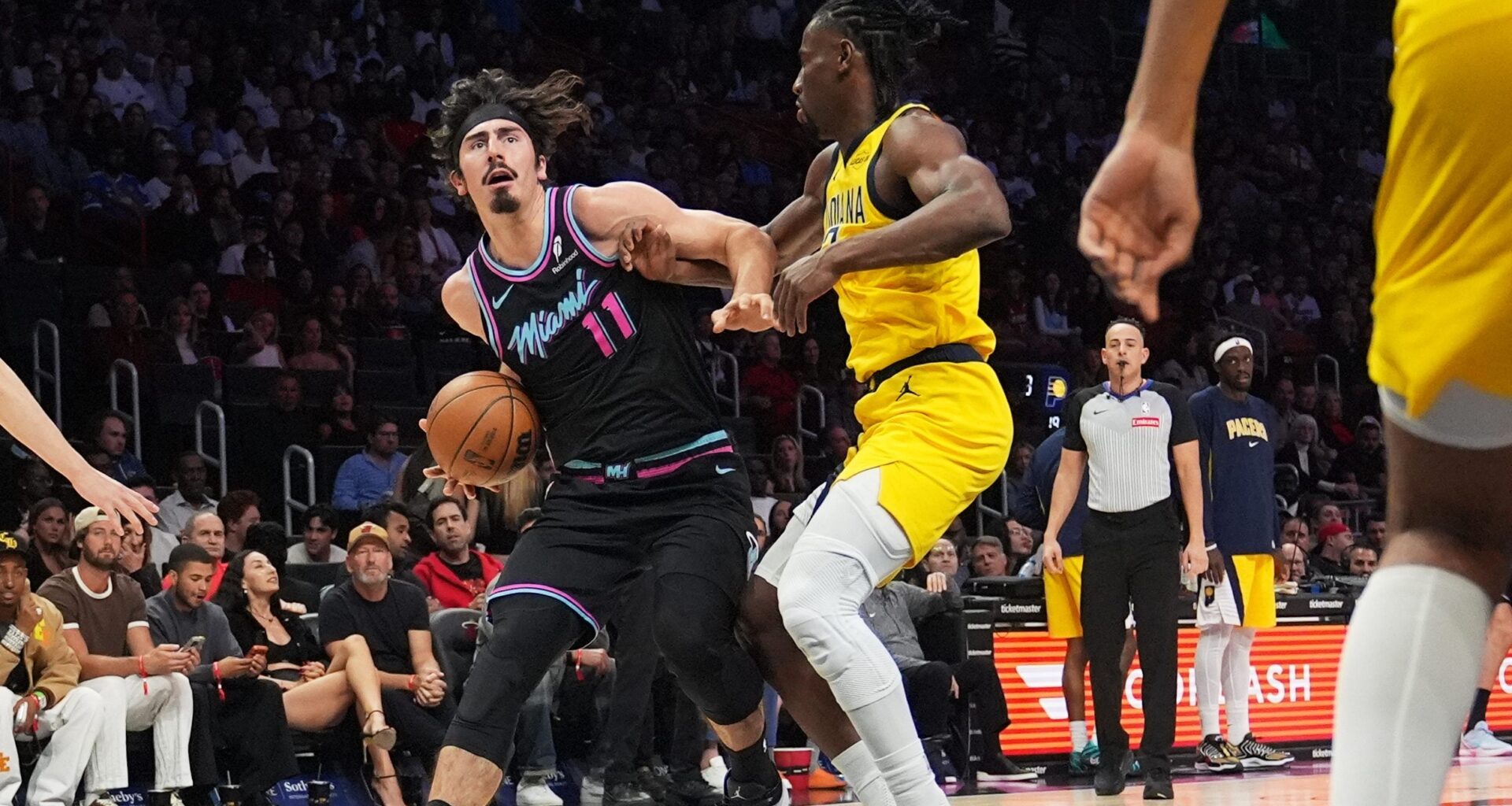 Heat run away in 4th quarter and beat Pacers to hand Indiana its 8th straight loss