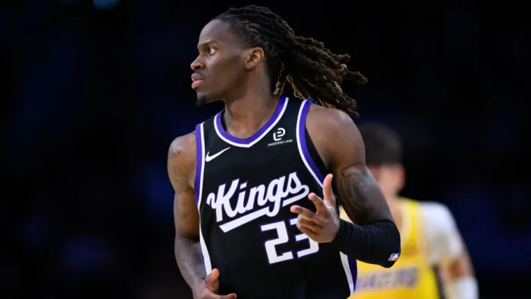 Report: Lakers 'kicking the tires' on Kings' Keon Ellis image