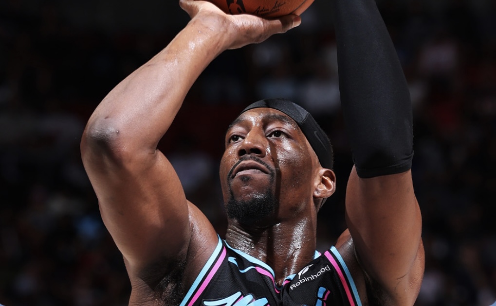 Heat lose third straight and get blown out at home by Kings 127-111