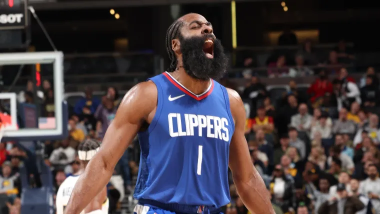 James Harden reacts to passing Carmelo Anthony, moving into top 10 on NBA scoring list image