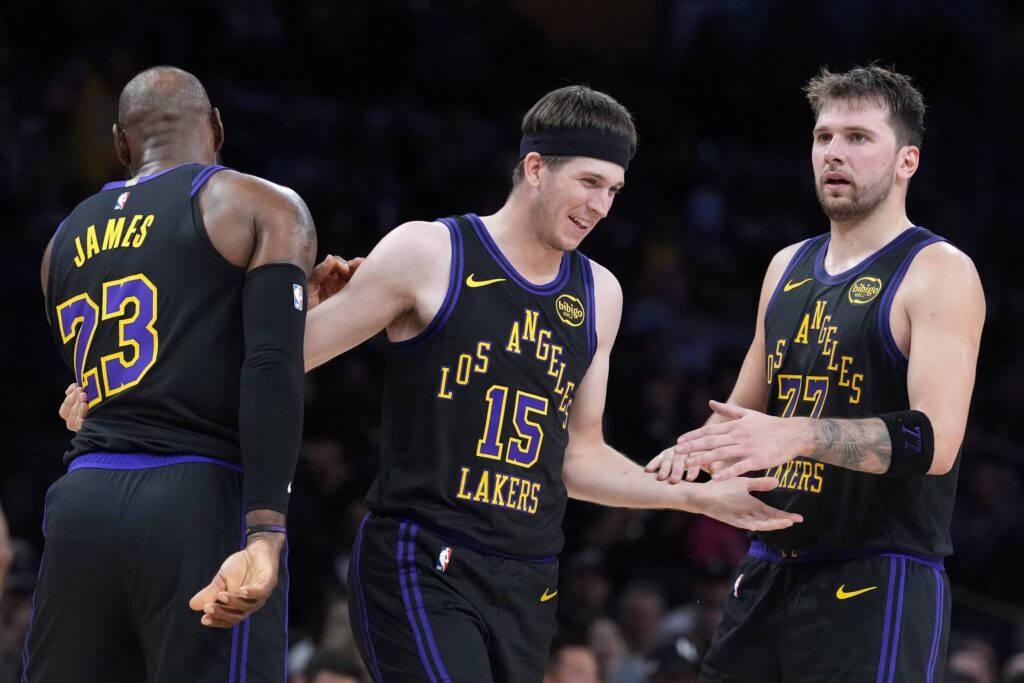 Lakers Are Undefeated In Clutch Games This Season; Mavericks, Warriors And Rockets Among Worst