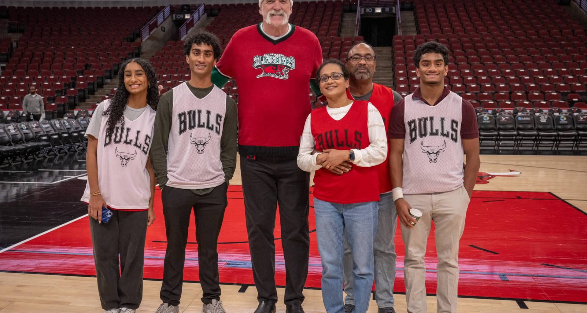 2 cancer survivors from Lake County honored during 'unforgettable' event with Chicago Bulls