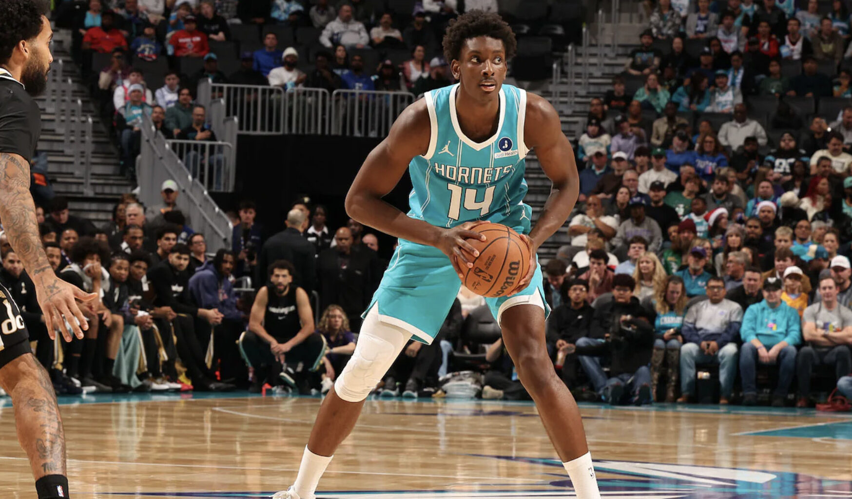 Hornets find rhythm as the calendar prepares to turn