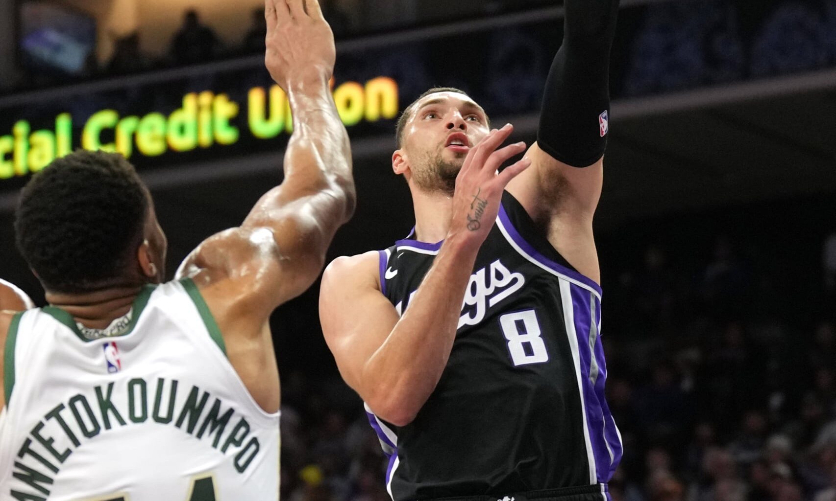 NBA Rumor Suggests MIL Bucks Trying to Add Specific Star, Instead of Trading Giannis