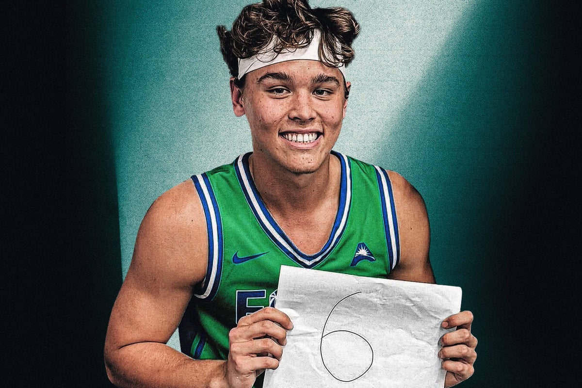 A walk-on waited 5 years to score his first college basketball points. It was worth it