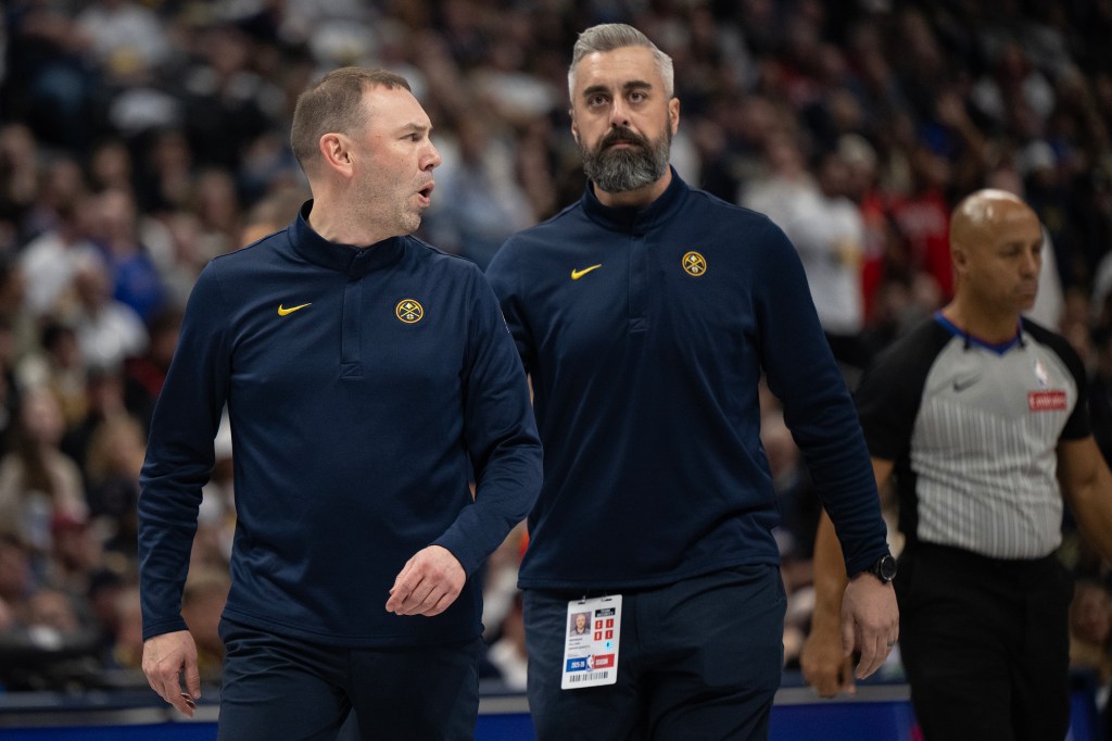 Nuggets coach David Adelman fined $35,000 after ejection