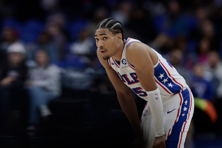 The Sixers waived rookie two-way guard Hunter Sallis after Tuesday's loss to the Brooklyn Nets.
