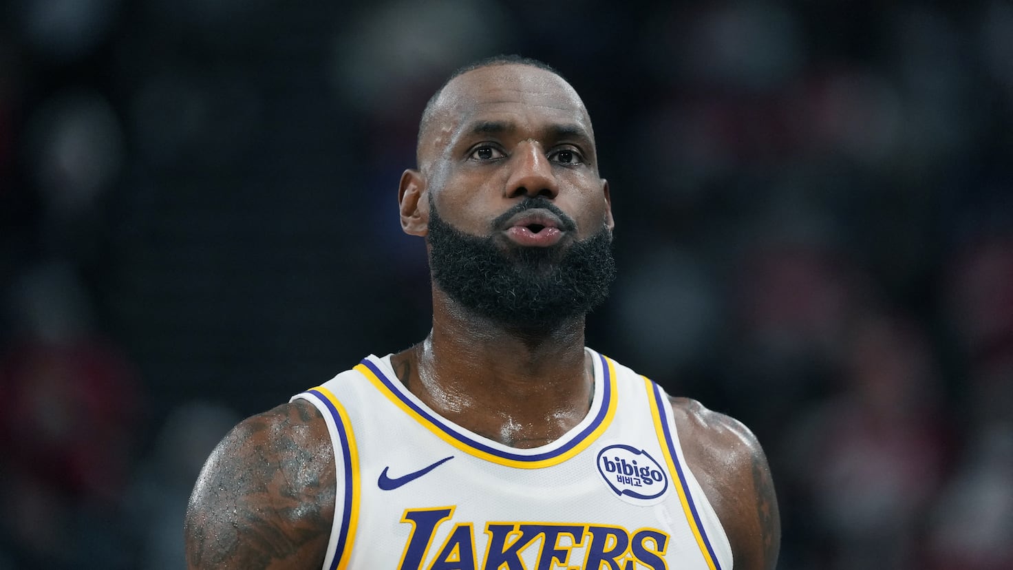 LeBron James sends clear message after Lakers loss