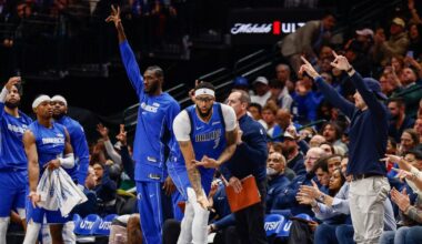 Anthony Davis prefers power forward, but his return to center is best for Mavericks