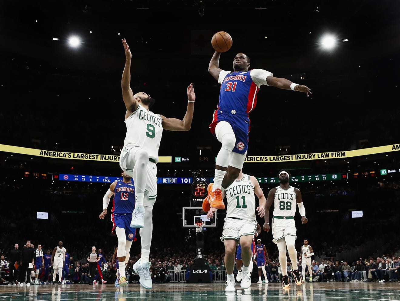 Celtics' mistakes prove too costly in loss to Pistons