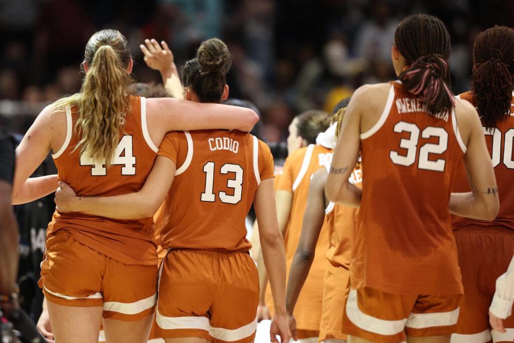 Texas Longhorns forward Taylor Jones