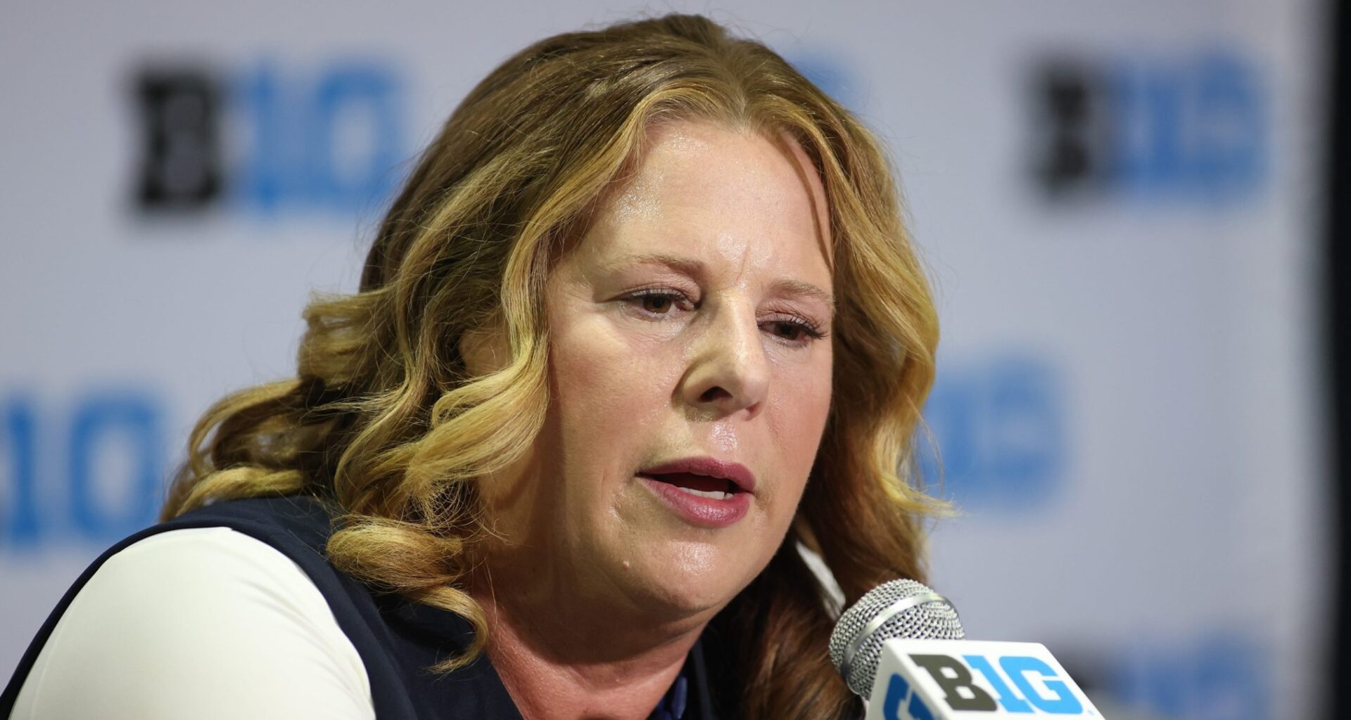 Cori Close wants 'proportionate' media coverage in women's basketball