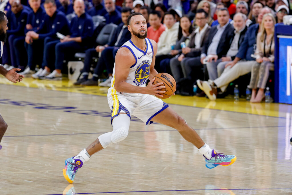 Warriors Player Ratings: Stephen Curry Drops 23 Points In Christmas Day Victory
