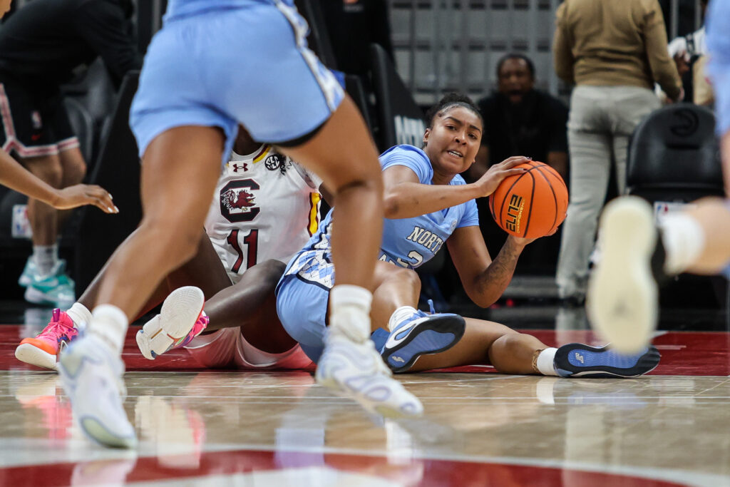 North Carolina Tar Heels forward Nyla Harris