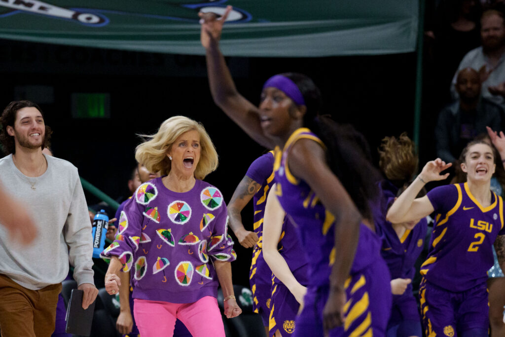 LSU Tigers head coach Kim Mulkey