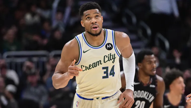 Lakers get bad news about potential Giannis Antetokounmpo trade from NBA insider image