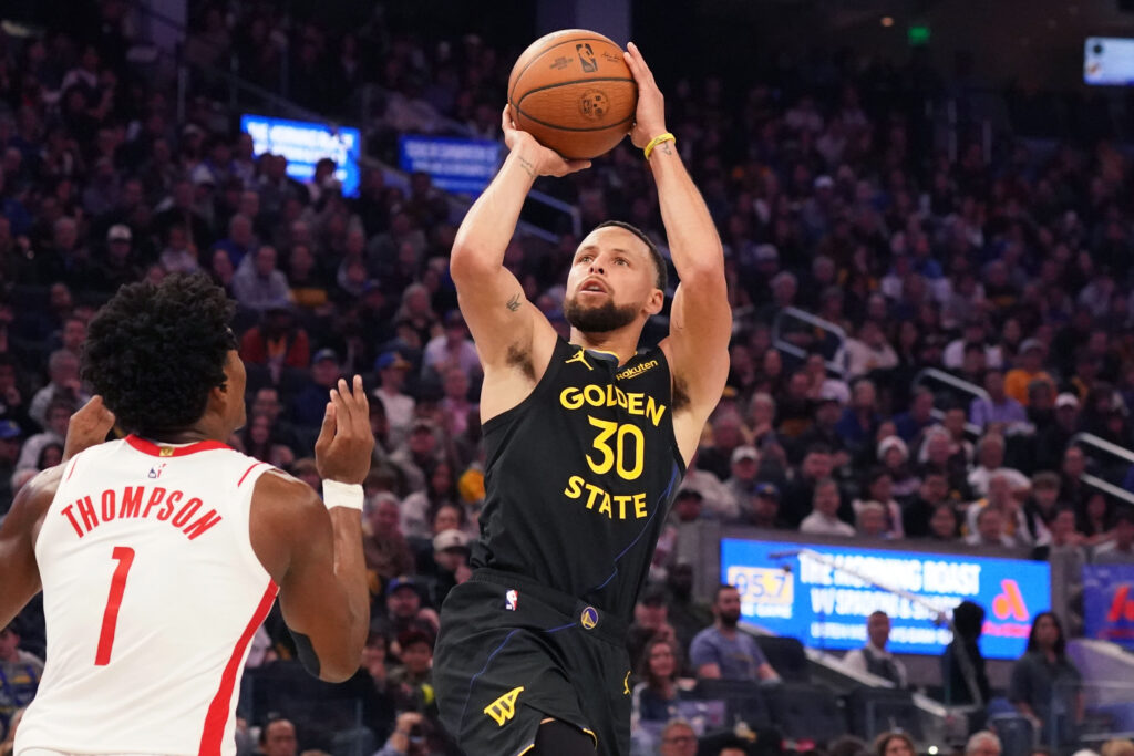 Golden State Warriors guard Stephen Curry