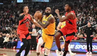 LeBron James 10-point scoring streak: How Lakers star's 18-year run of double-digit games came to end vs. Raptors image