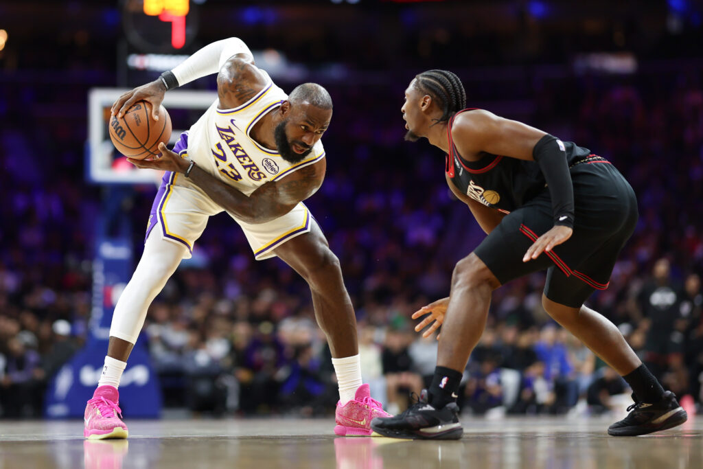 Lakers Player Ratings: LeBron James Turns Back The Clock With Clutch Performance