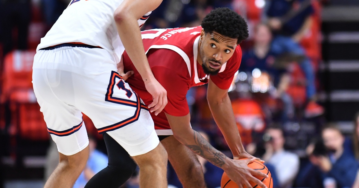 Robin Washut profile pic