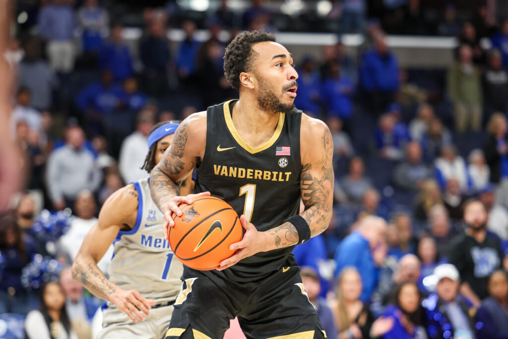 Vanderbilt Commodores guard Frankie Collins