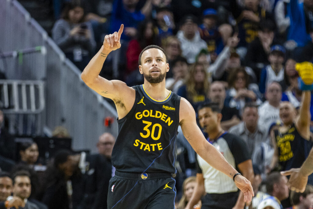 Warriors Player Ratings: Stephen Curry And Jimmy Butler Combine For 53 Points In Much-Needed Win Against Suns