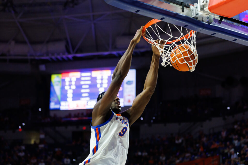 Florida Gators center Rueben Chinyelu