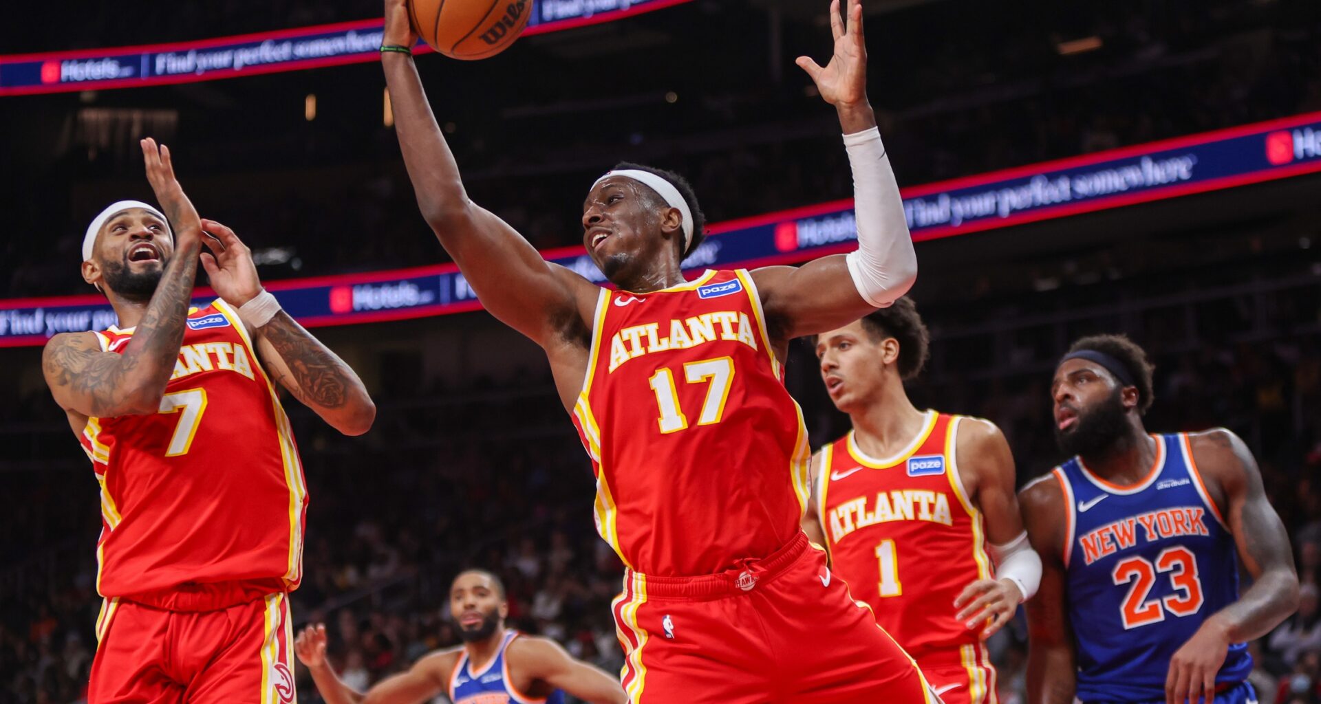 2 Glaring Issues During the Hawks' 6-Game Losing Streak
