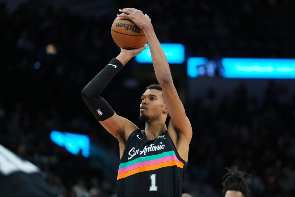 The Knicks will close out 2025 with a rematch vs. Victor Wembanyama and the Spurs, 