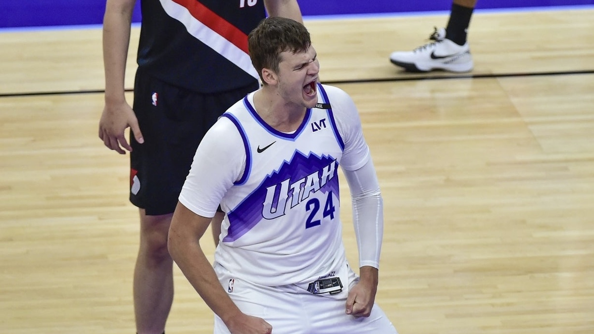 Utah Jazz center Walker Kessler (24) celebrates after his slam dunk during the second half against the Portland Trail Blazers at Delta Center.