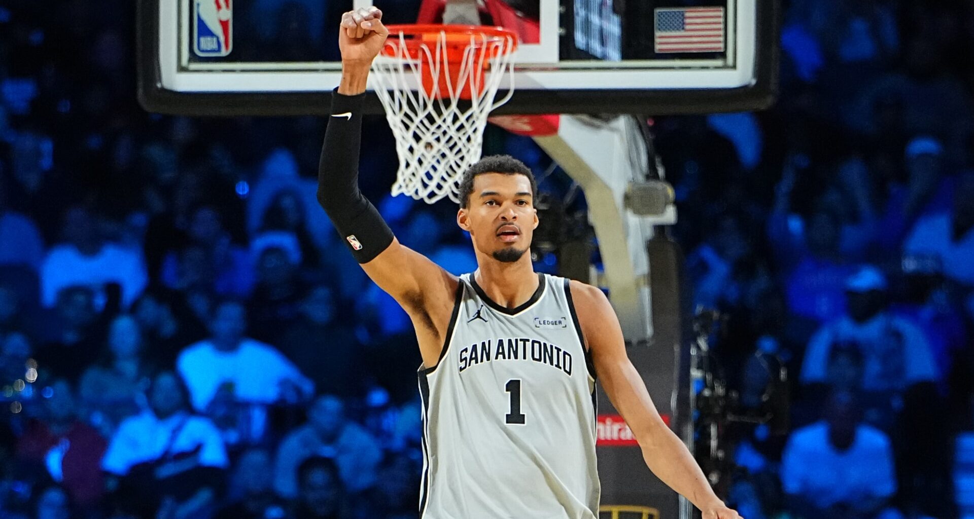 Knicks, Spurs advance to Emirates NBA Cup Championship