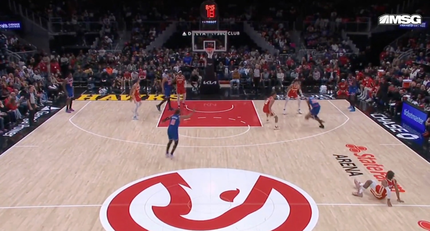 Knicks analyst Alan Hahn roasts Trae Young: 'Any effort there whatsoever?'