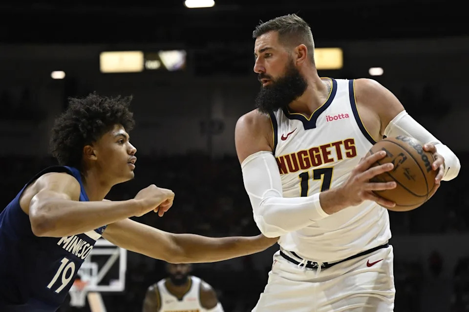 Denver Nuggets center Jonas ValanciunasDenis Poroy-Imagn Images