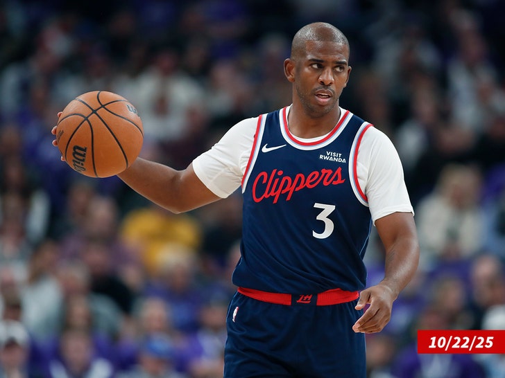 chris paul clippers sub getty swipe